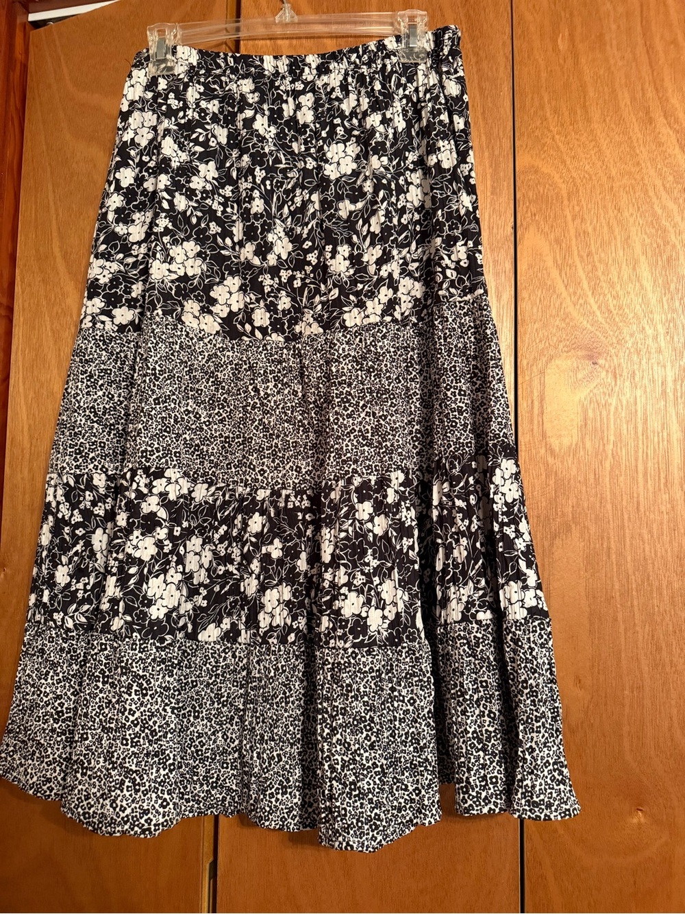Susan Graver Black and White Floral Tiered A-Line Skirt